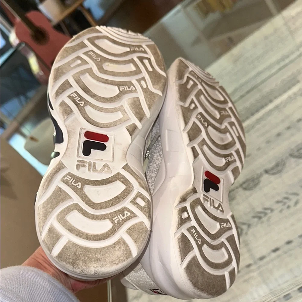 Fila Gray and Red‎ Sneakers womens 7.5